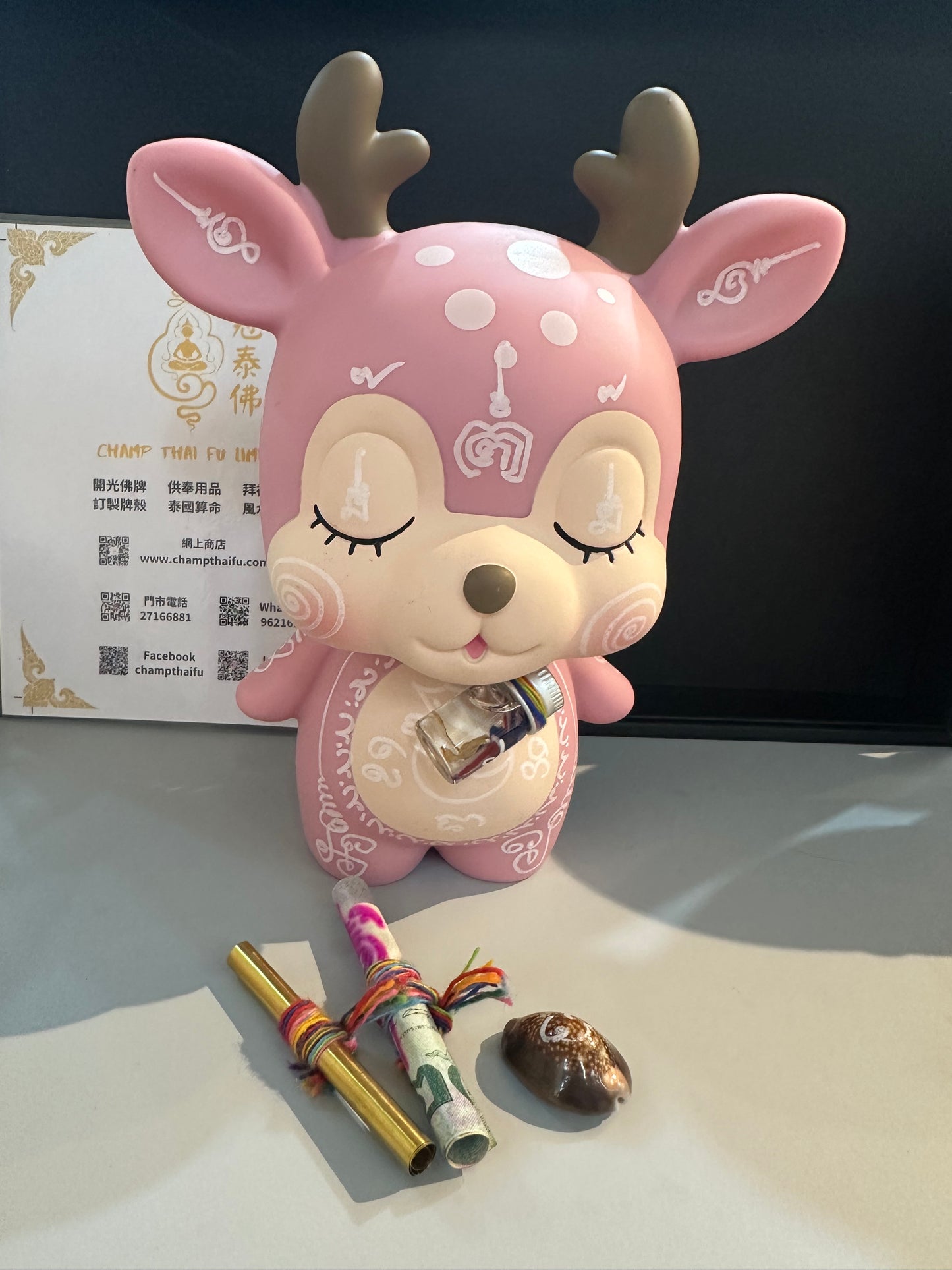 阿贊財瓦 ♥️回頭鹿守財暴富錢罌 內有錢母、招財暴富符管、擋降貝 感情 客源 貴人 事業提升