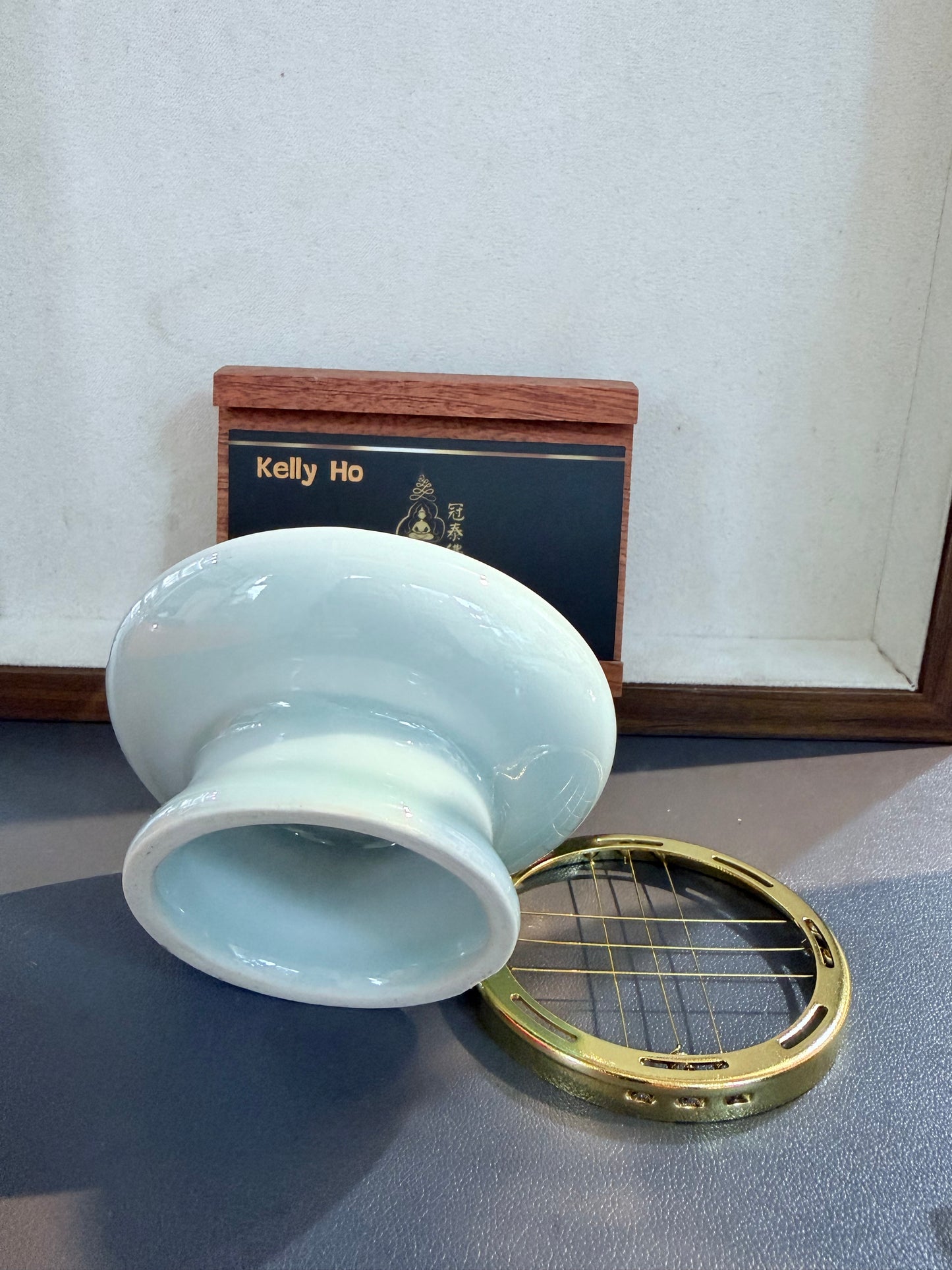 供碳、香粒 陶瓷高腳碟
