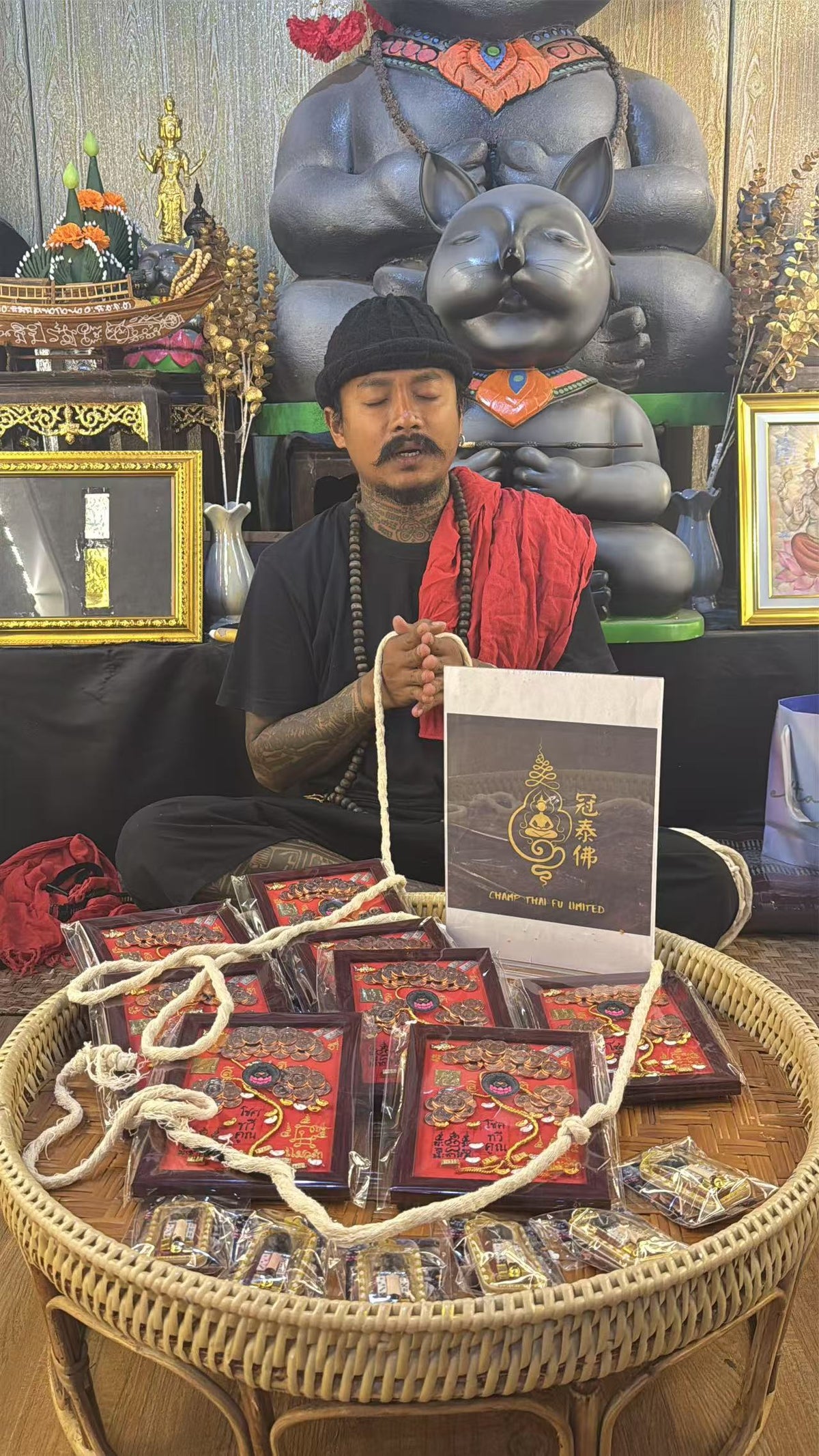 🧿✨【黑貓銅幣搖錢樹相框】✨🧿 阿贊班迪親製｜以50枚銅幣組成搖錢樹造型🌳