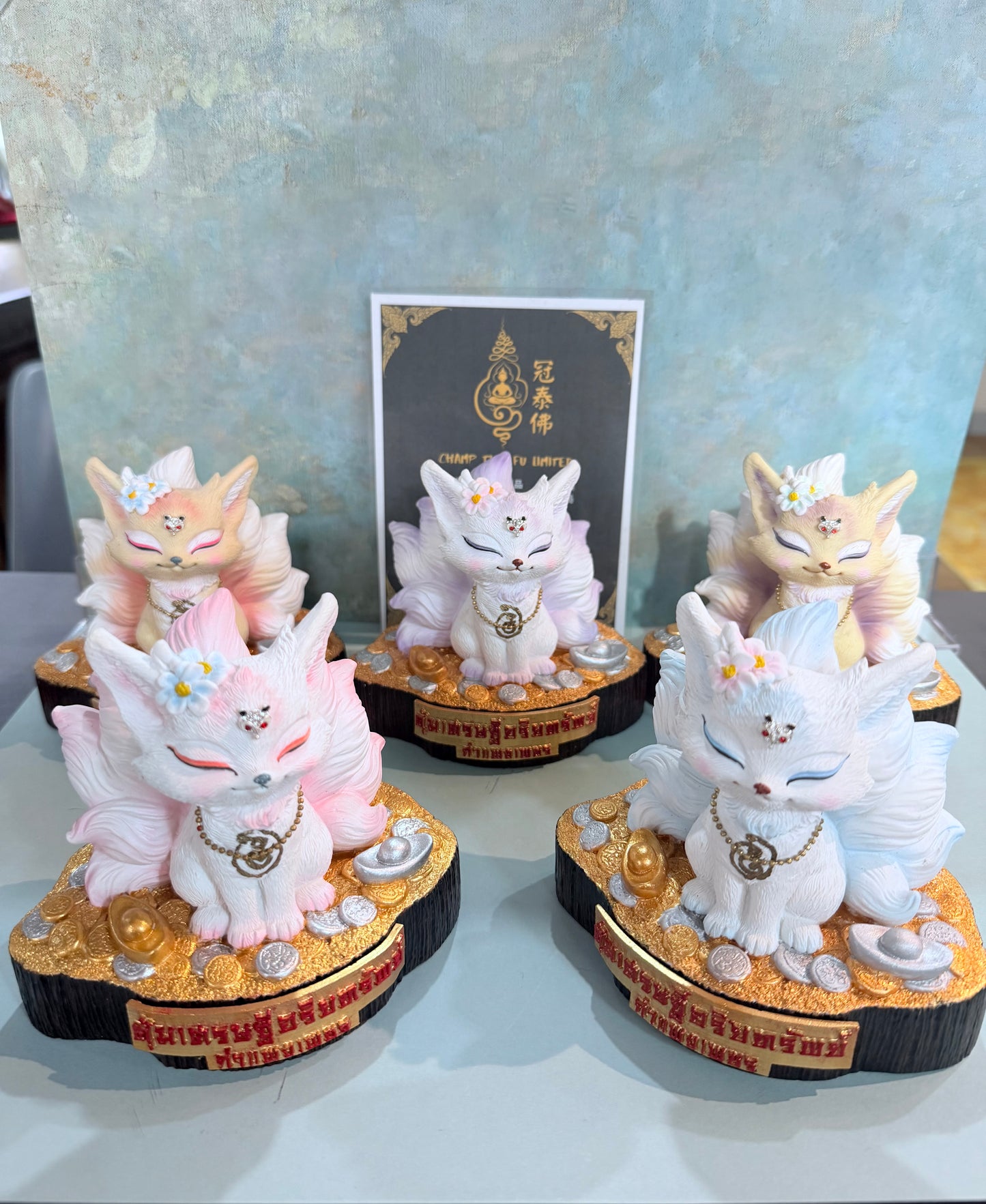 阿贊歐查 最新 佛曆2569年（西元2026年）萌款九尾狐仙供奉尊