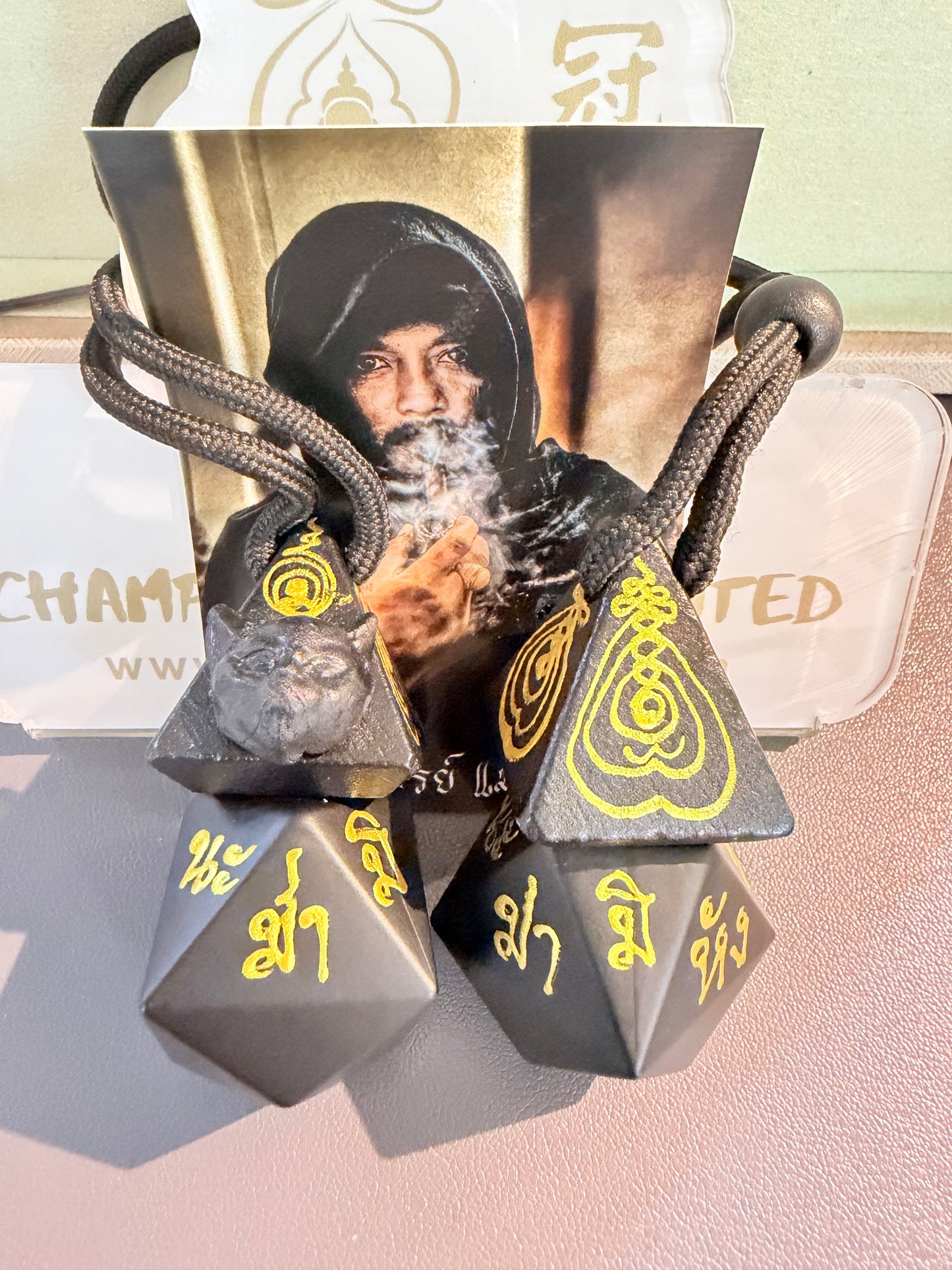 阿贊班迪暗夜·黑金香水車掛