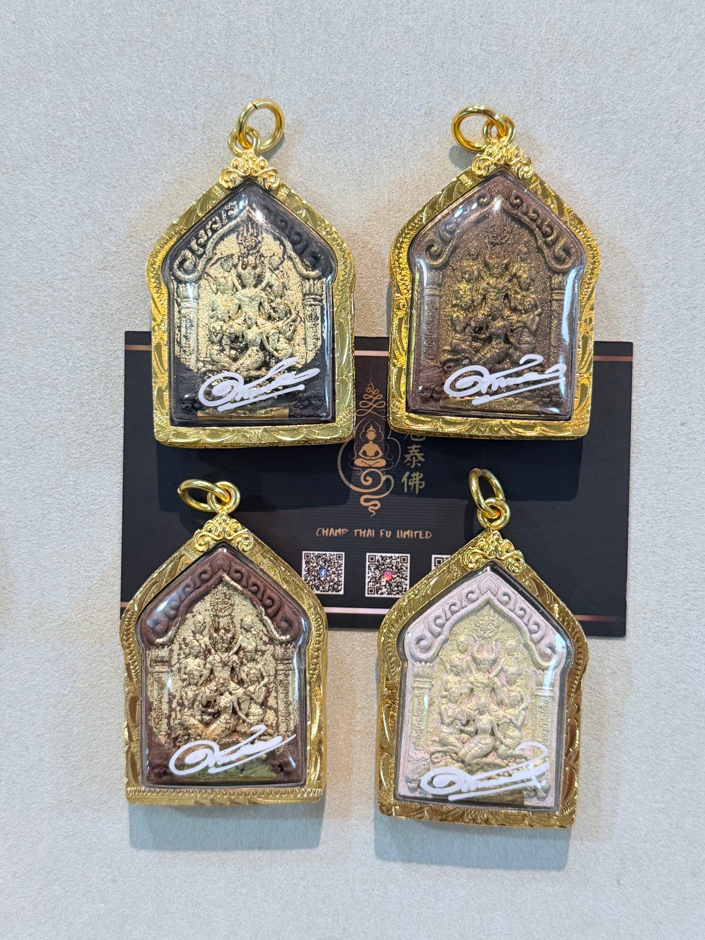 龍婆古巴刊賓  魯士醒丹 阿贊歐查牛角將軍