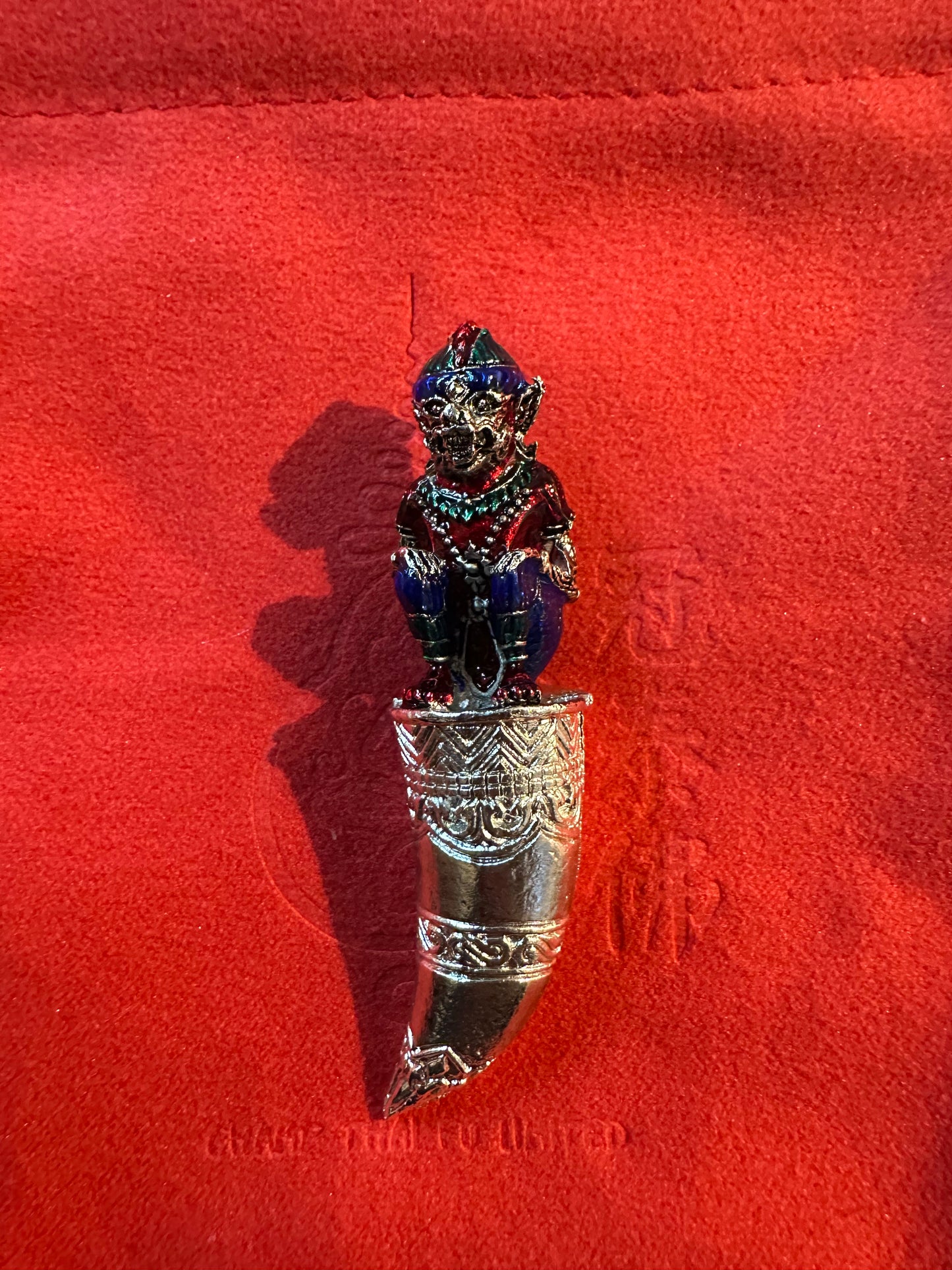 百歲聖僧🙏🏻龍普lm督造的第一期2566年 哈努曼坐著尖牙 富有而幸運的一代 Rich Chok Lap 模型