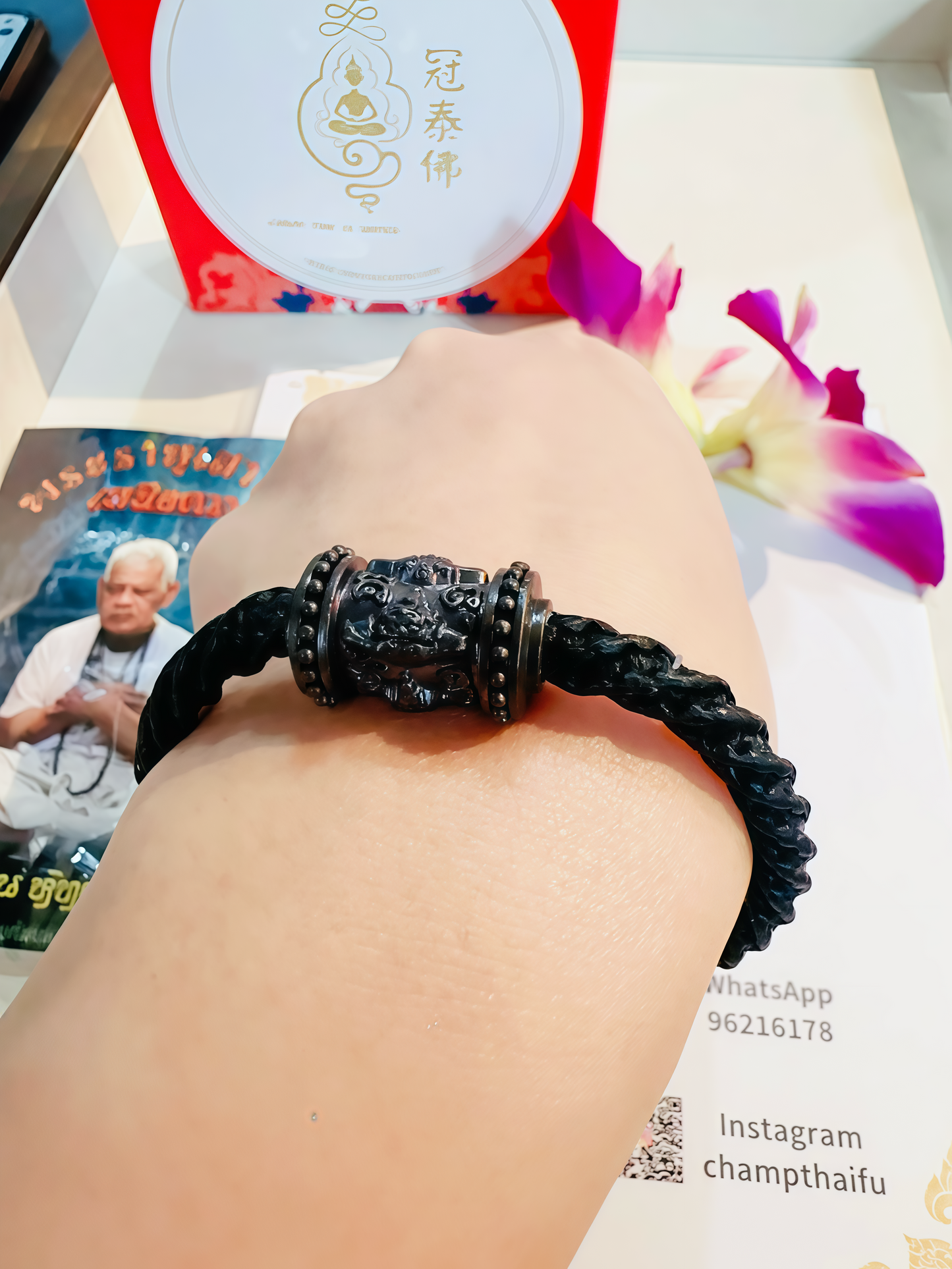 泰南國寶級法術大師 阿贊扁 佛曆2567年(西元2024年) 吉祥富貴日 拉胡轉運符管伸縮蠟繩手繩